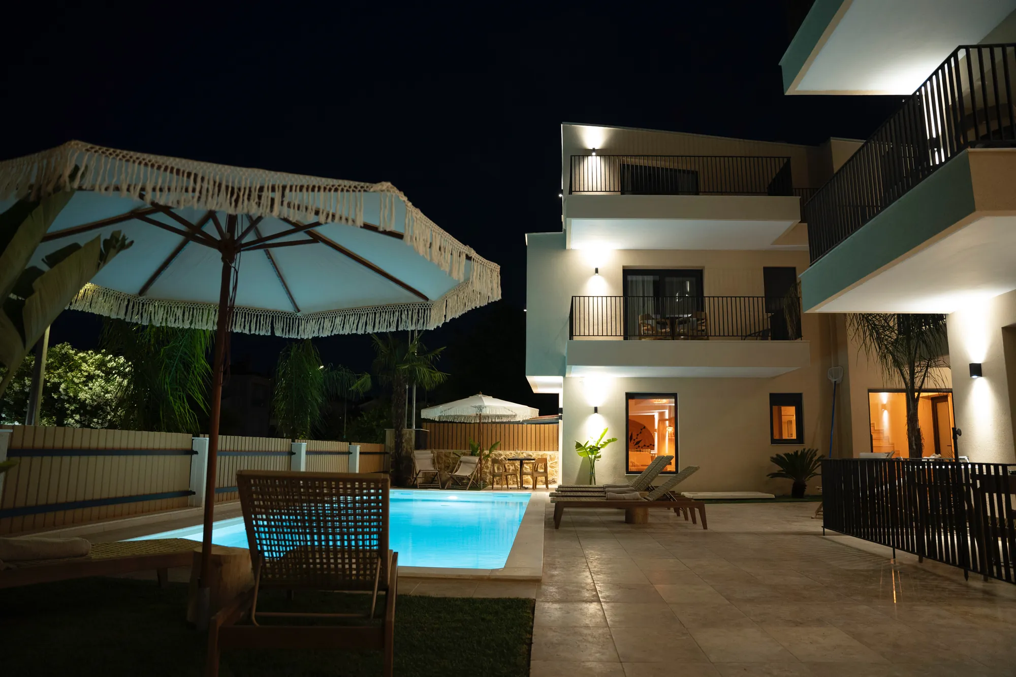 Palm Suites: pool