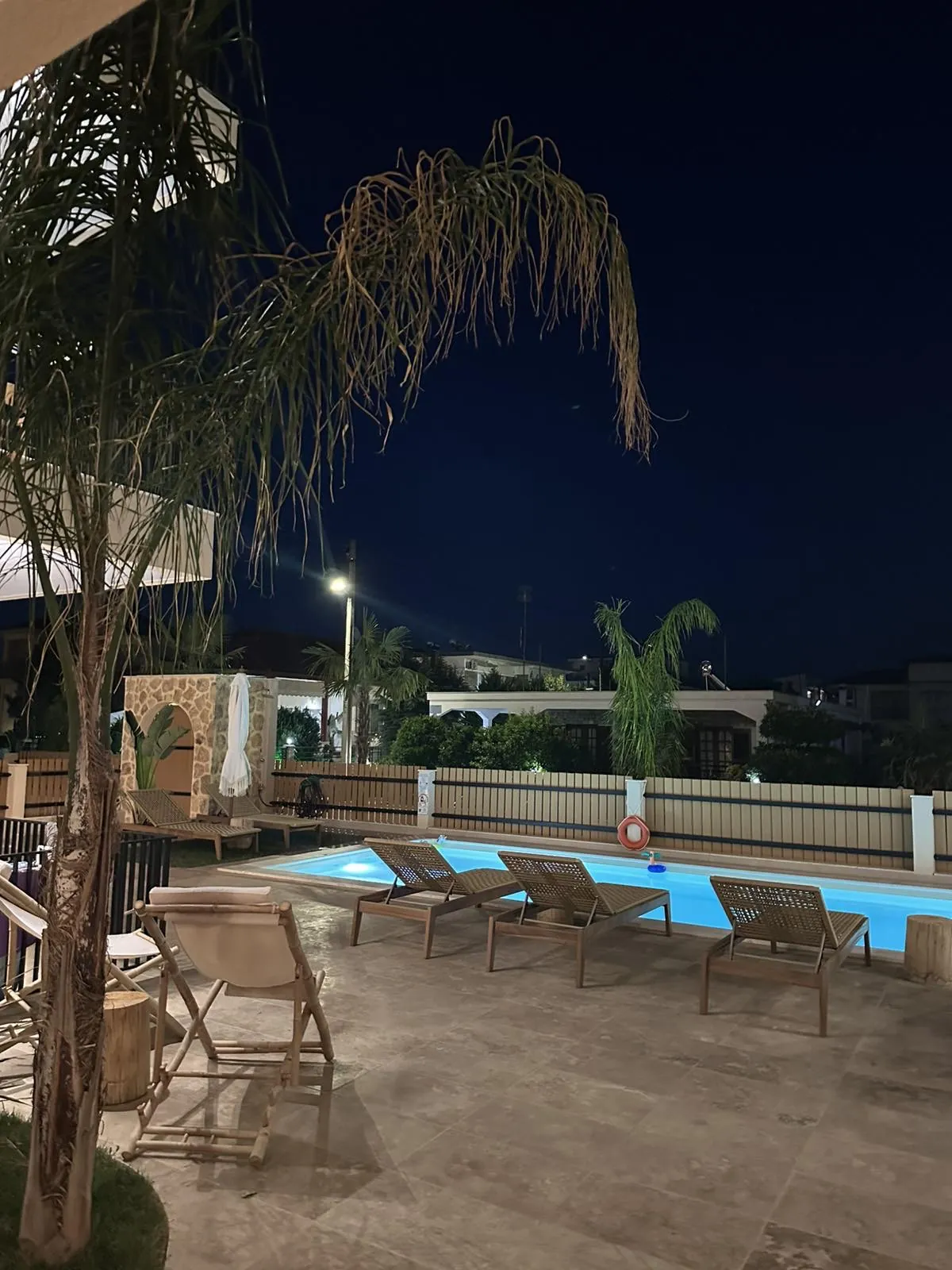 Palm Suites: pool