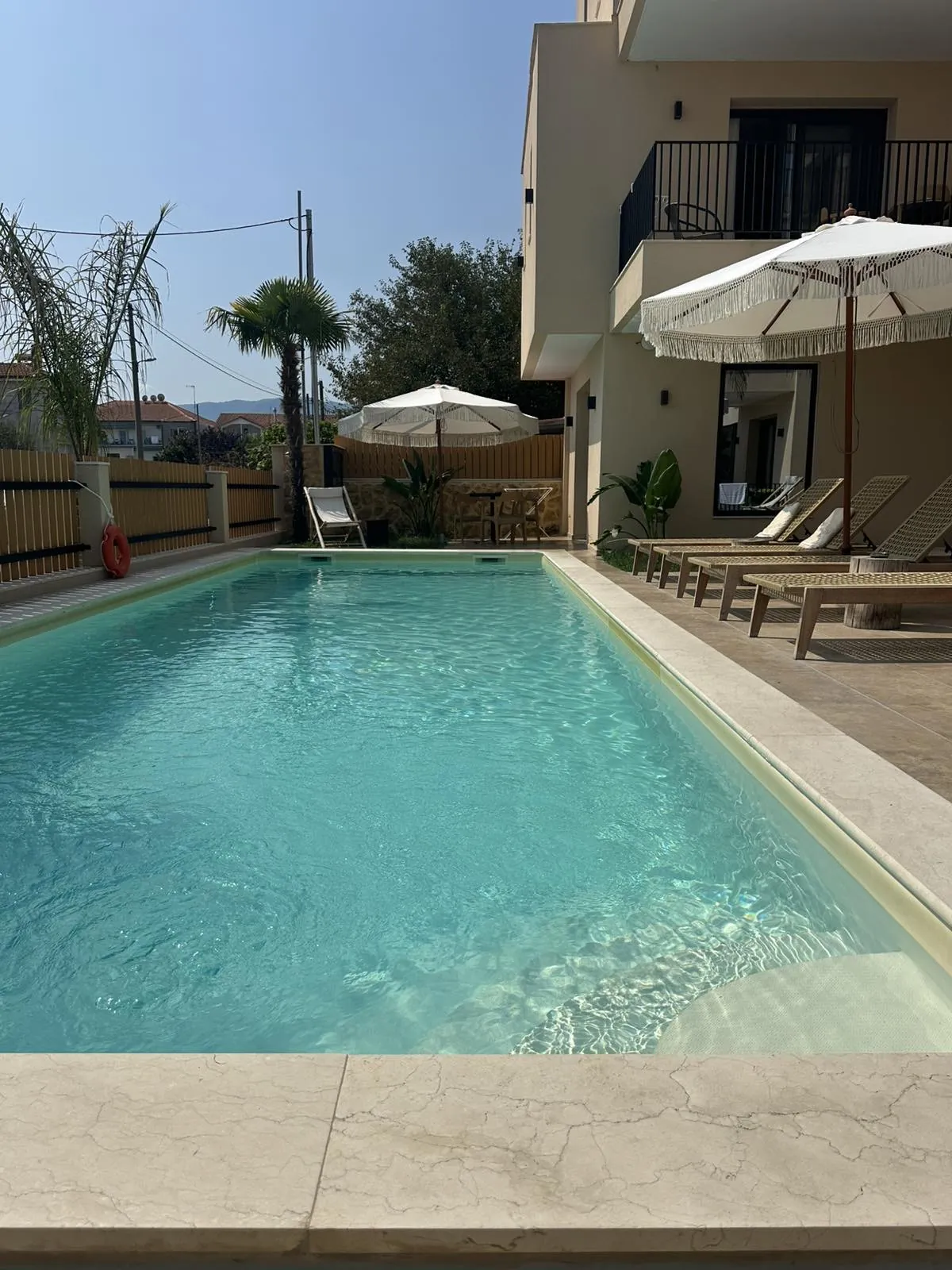 Palm Suites: pool